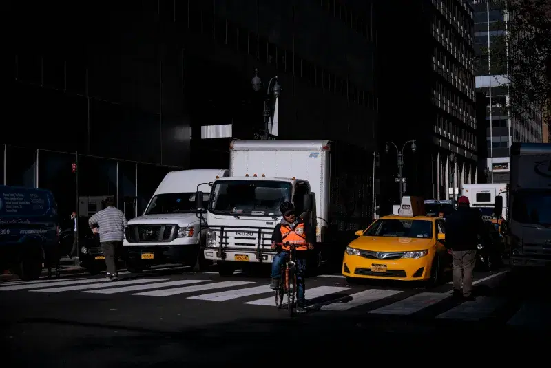 Long distance moving trucks from NYC